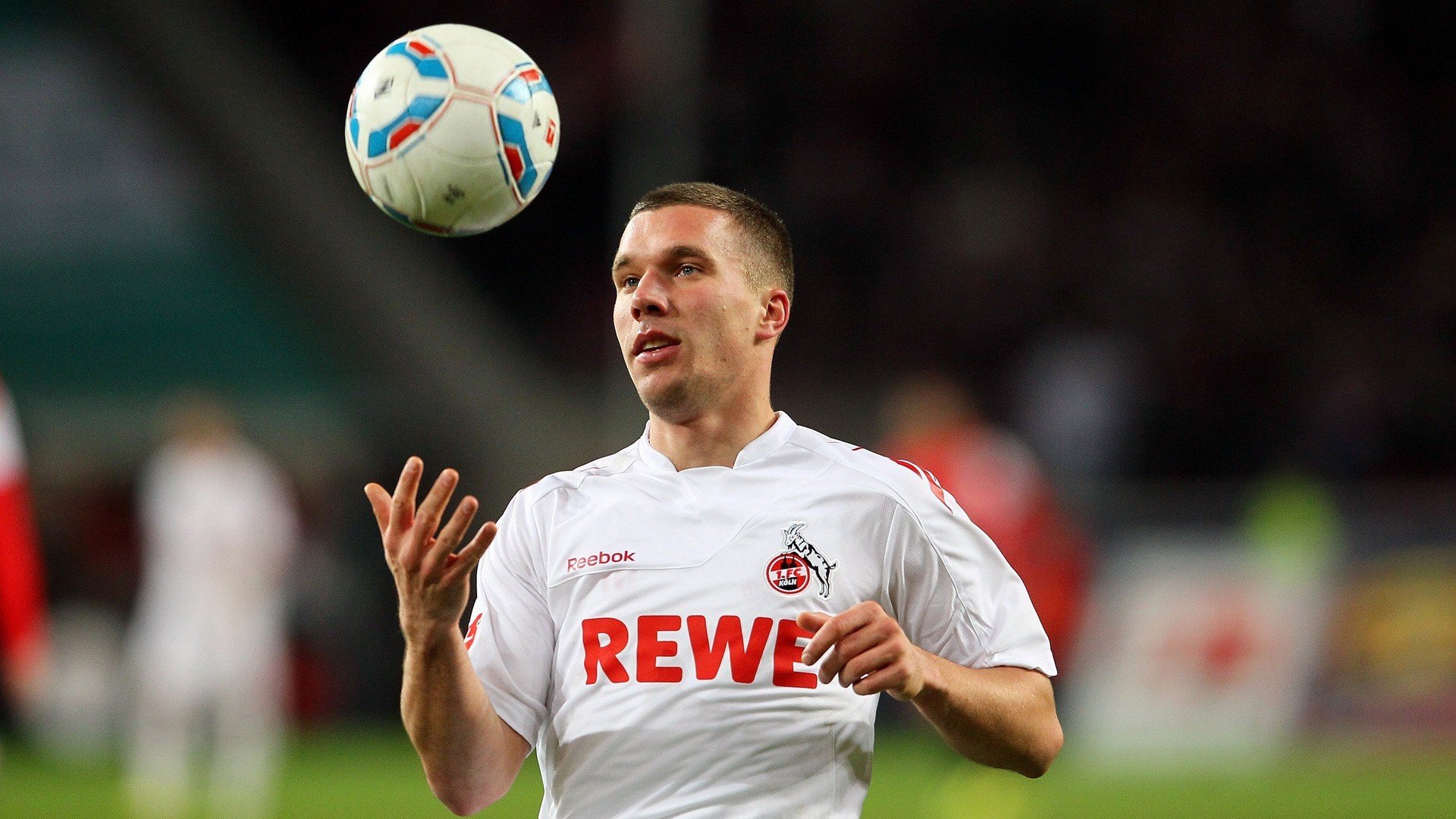 英超冲刺激烈：悬念、激情不断升华！，英超blm